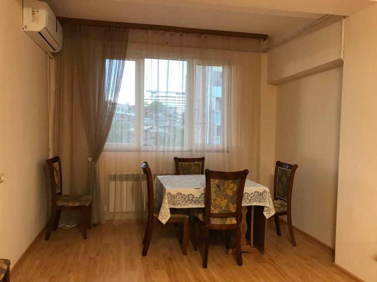 33 Martiros Saryan Street Apartment Yerevan Luaran gambar