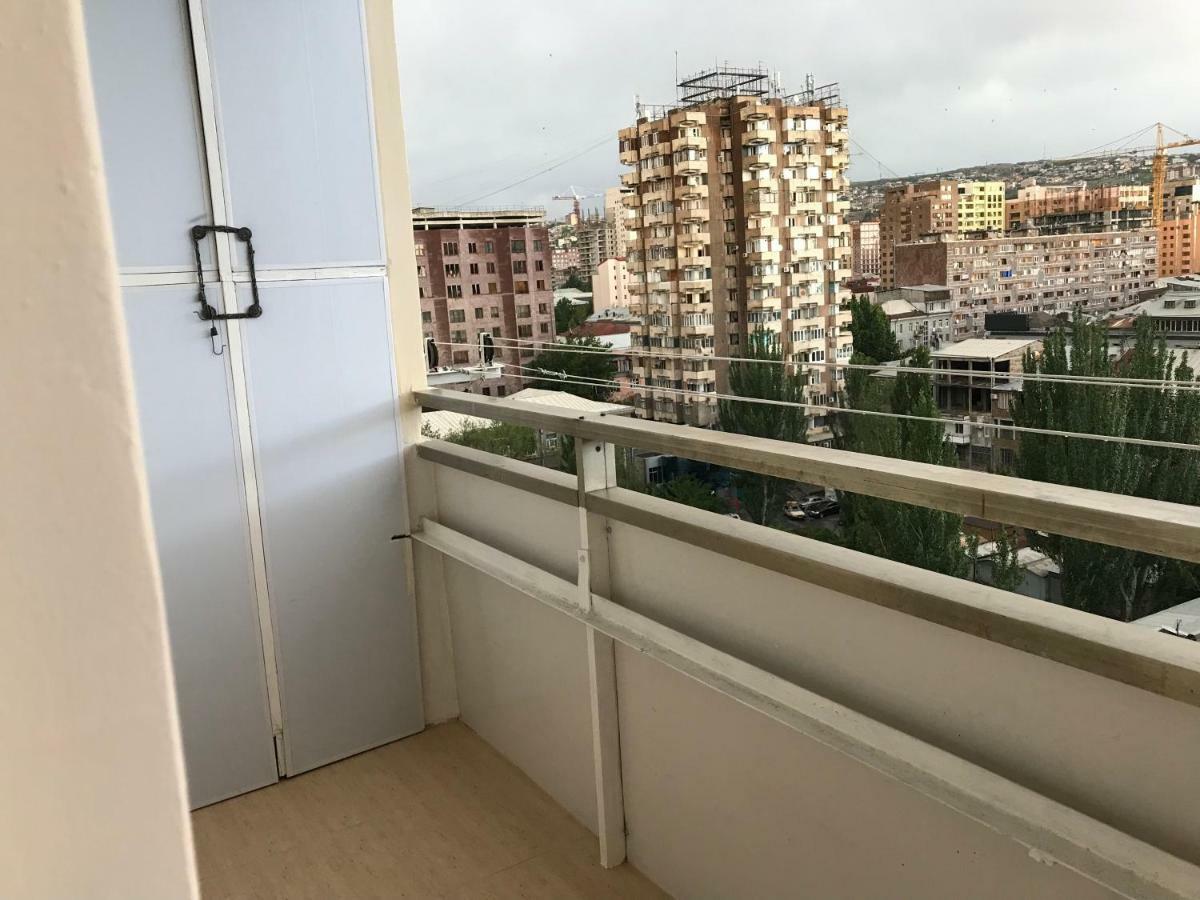 33 Martiros Saryan Street Apartment Yerevan Luaran gambar